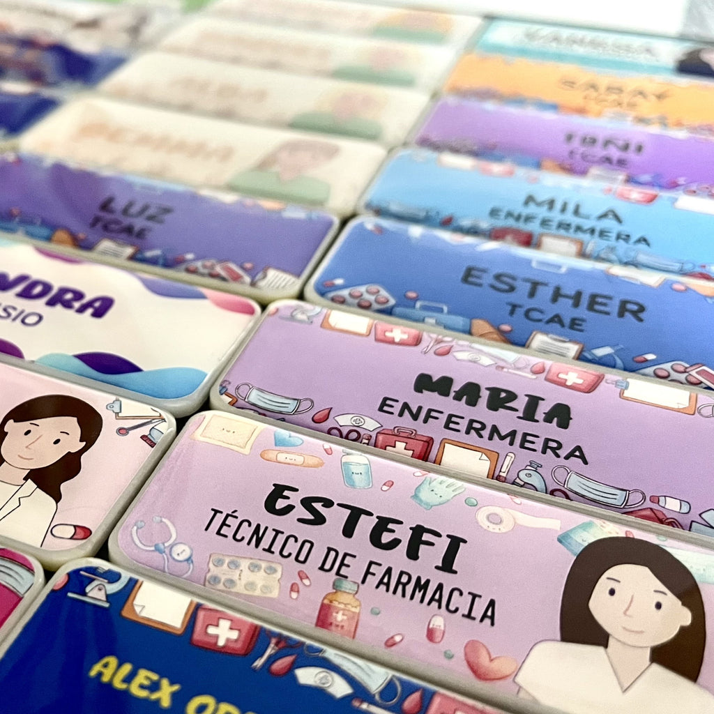 Plaquita Personalizada (Aguja/Imán)