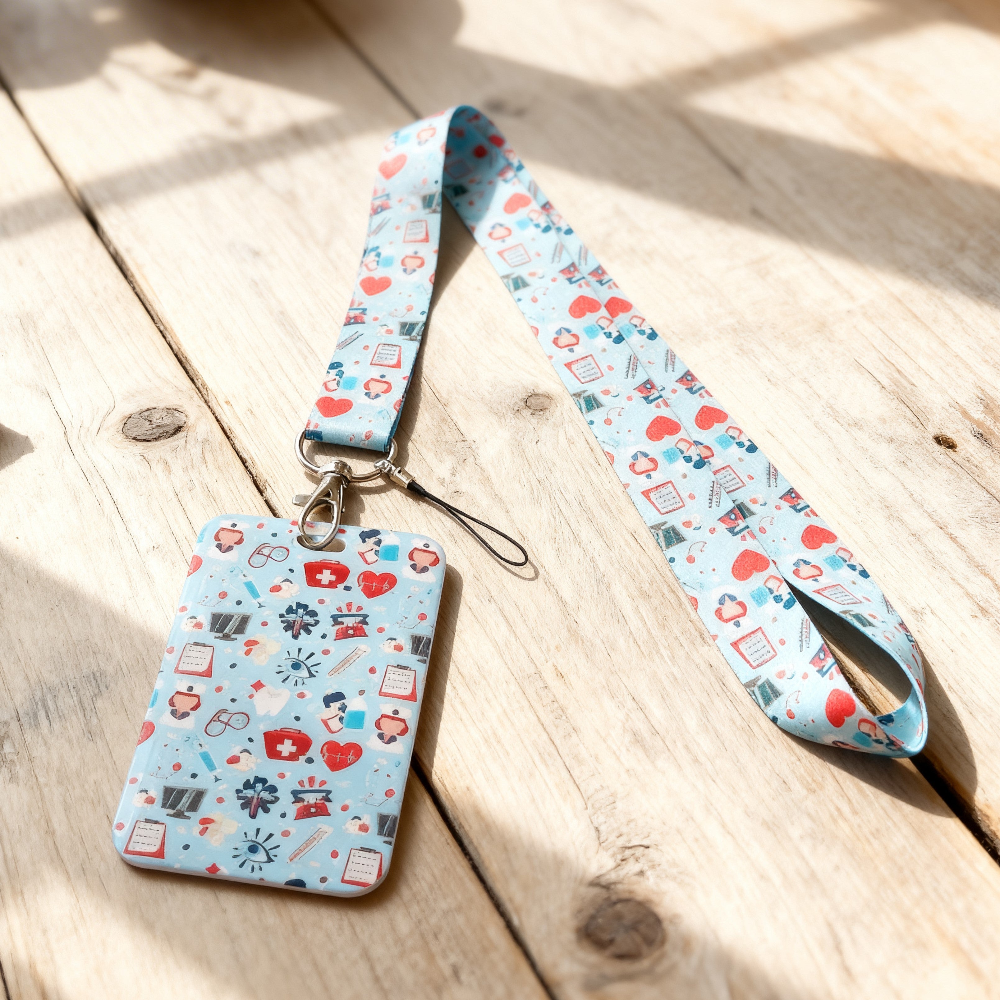 Portatarjetas con cordón